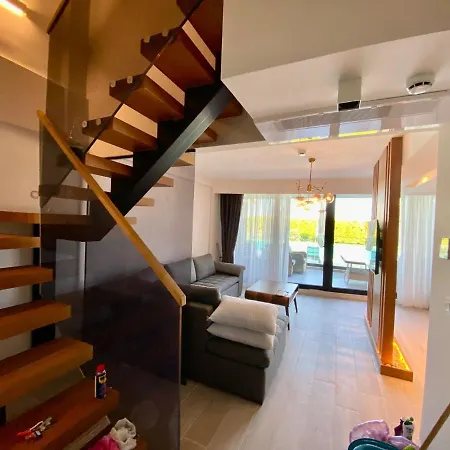 Nautilus Unique Apartment