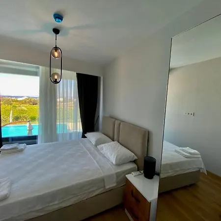 Nautilus Unique Apartment